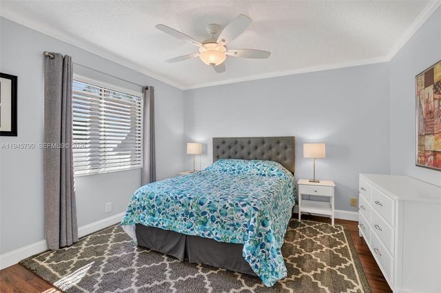 9943 Majorca Pl, Boca Raton, FL 33434