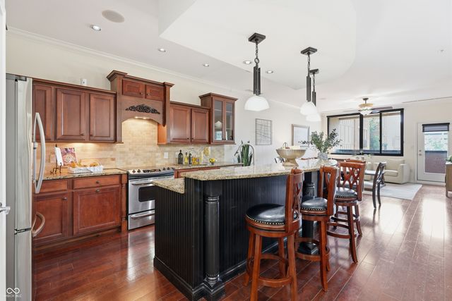 225 N New Jersey Street APT 23, Indianapolis, IN 46204