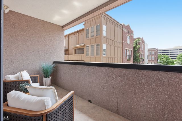 225 N New Jersey Street APT 23, Indianapolis, IN 46204