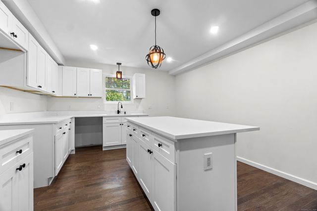 1285 Townsend Avenue 1, New Haven, CT 06513