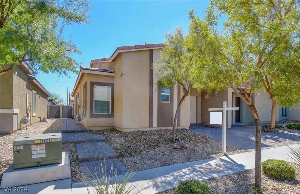 7526 Crested Moon Street, North Las Vegas, NV 89084 — photo 4