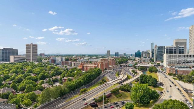 45 Ivan Allen Jr Boulevard NW 1703, Atlanta, GA 30308