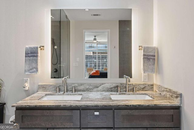 45 Ivan Allen Jr Boulevard NW 1703, Atlanta, GA 30308