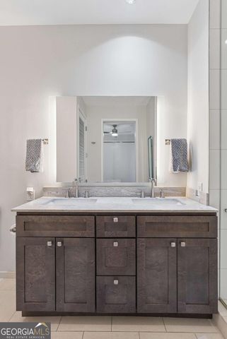 45 Ivan Allen Jr Boulevard NW 1703, Atlanta, GA 30308
