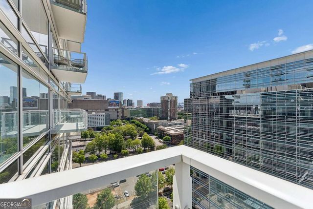 45 Ivan Allen Jr Boulevard NW 1703, Atlanta, GA 30308
