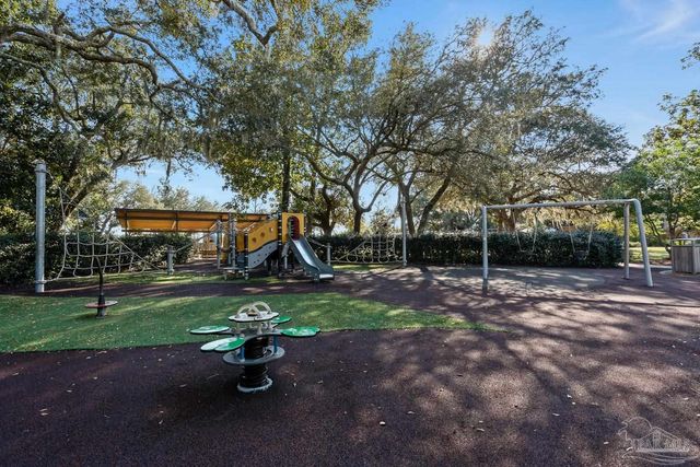 5400 North Shore Rd, Pensacola, FL 32507