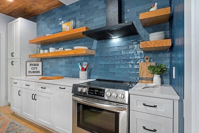 510 N Orange ST, Fredericksburg, TX 78624