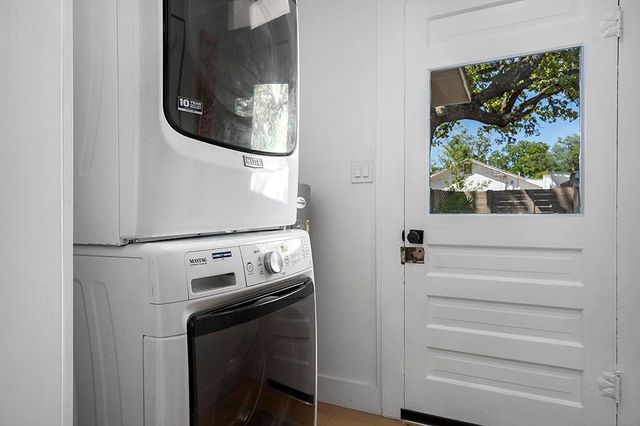 510 N Orange ST, Fredericksburg, TX 78624