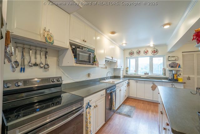 1324 Kanawha Avenue, Dunbar, WV 25064