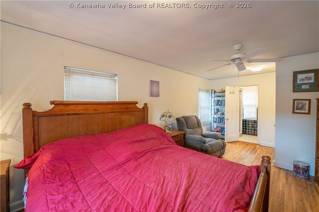 1324 Kanawha Avenue, Dunbar, WV 25064
