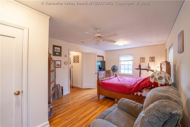 1324 Kanawha Avenue, Dunbar, WV 25064