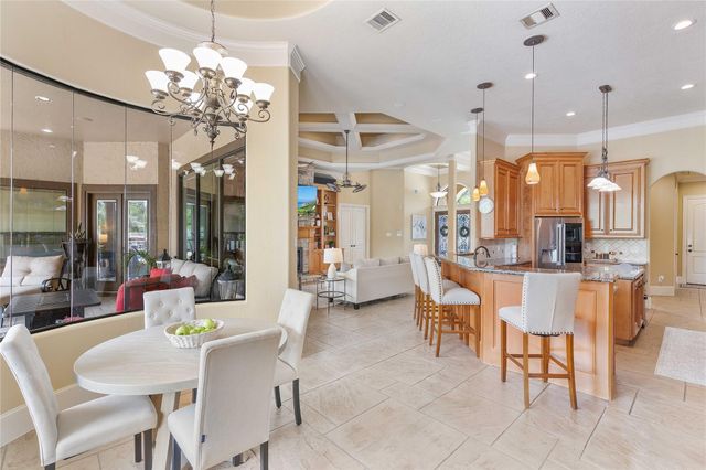 706 Saddle Creek Farms Drive, Crosby, TX 77532