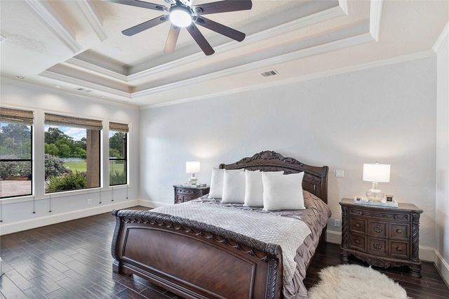 706 Saddle Creek Farms Drive, Crosby, TX 77532