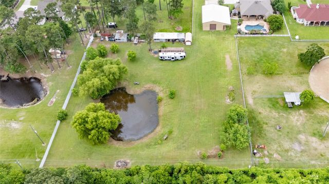 706 Saddle Creek Farms Drive, Crosby, TX 77532