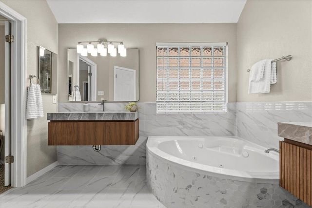 12811 Mcnelly TRL, Austin, TX 78732
