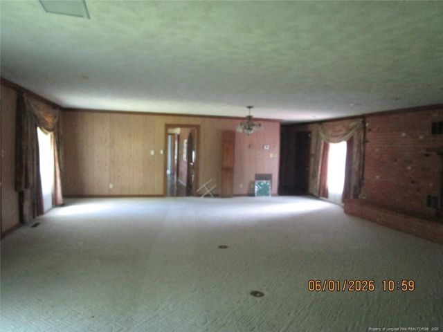 225 Harris Avenue, Raeford, NC 28376