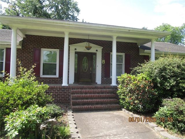 225 Harris Avenue, Raeford, NC 28376