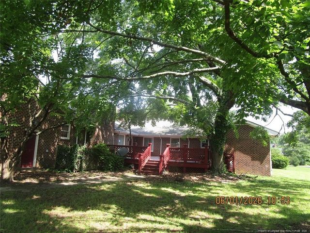 225 Harris Avenue, Raeford, NC 28376