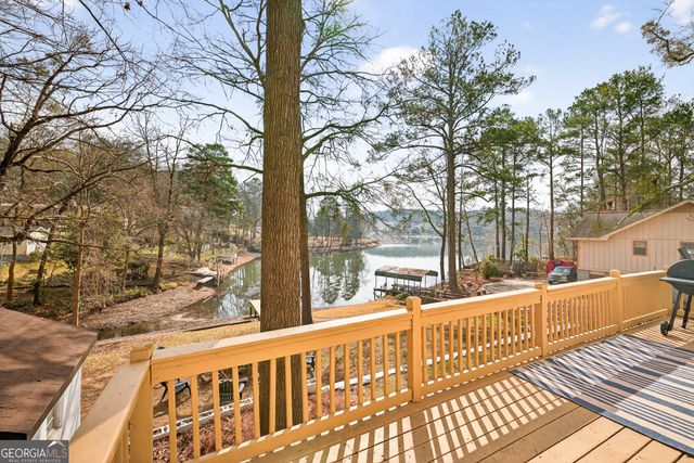 2439 Lakeshore Drive NE, Conyers, GA 30012