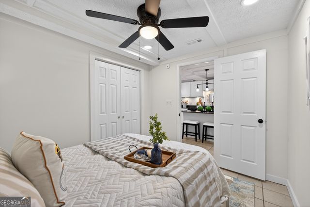 2439 Lakeshore Drive NE, Conyers, GA 30012
