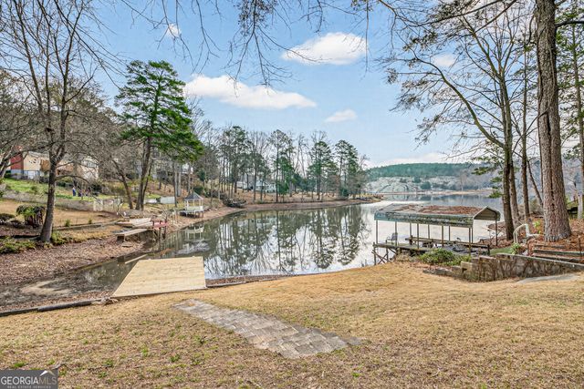 2439 Lakeshore Drive NE, Conyers, GA 30012