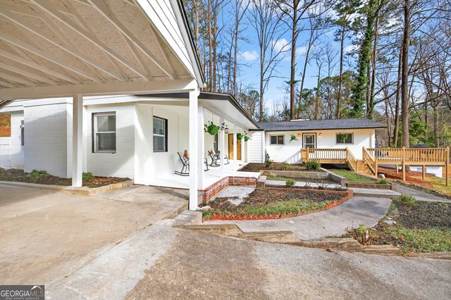 2439 Lakeshore Drive NE, Conyers, GA 30012