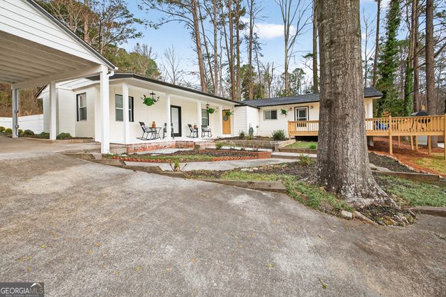 2439 Lakeshore Drive NE, Conyers, GA 30012