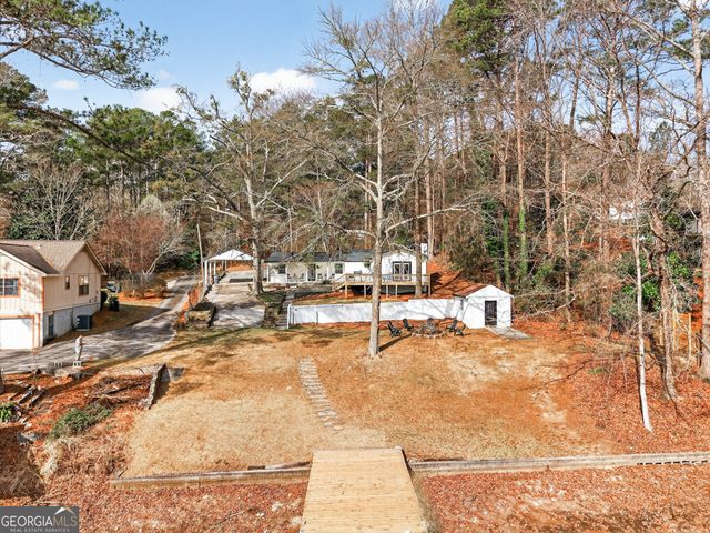 2439 Lakeshore Drive NE, Conyers, GA 30012