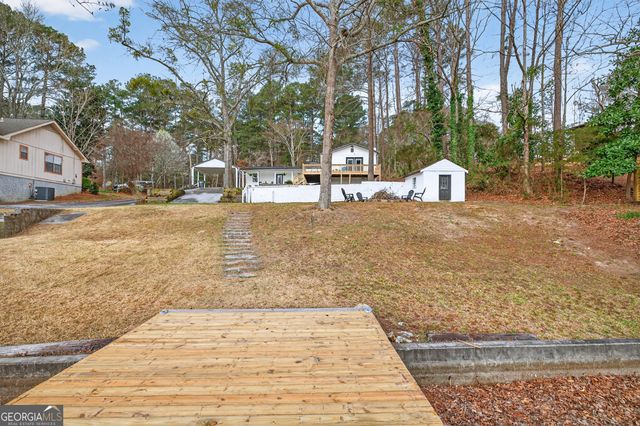 2439 Lakeshore Drive NE, Conyers, GA 30012