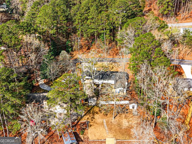2439 Lakeshore Drive NE, Conyers, GA 30012