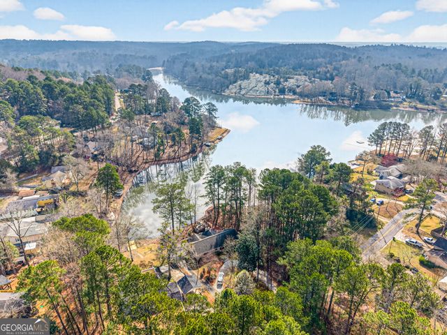 2439 Lakeshore Drive NE, Conyers, GA 30012