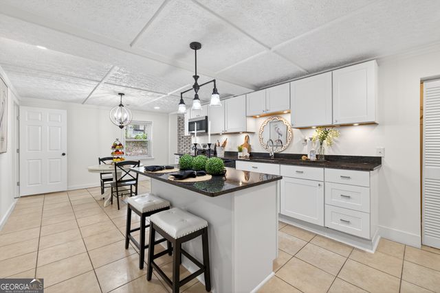 2439 Lakeshore Drive NE, Conyers, GA 30012