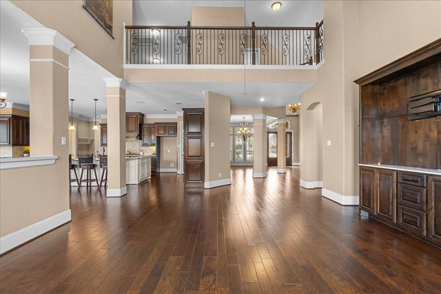 1817 Eagle Creek Drive, Friendswood, TX 77546