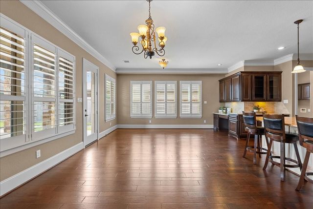 1817 Eagle Creek Drive, Friendswood, TX 77546