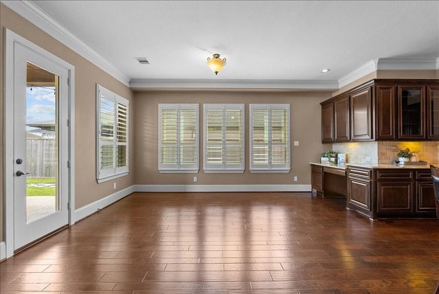 1817 Eagle Creek Drive, Friendswood, TX 77546