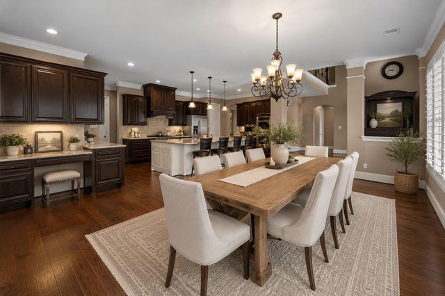 1817 Eagle Creek Drive, Friendswood, TX 77546