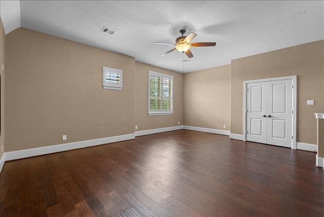 1817 Eagle Creek Drive, Friendswood, TX 77546