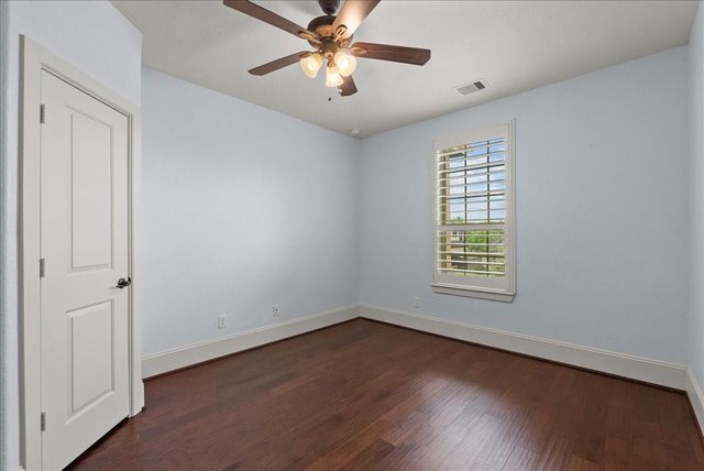 1817 Eagle Creek Drive, Friendswood, TX 77546