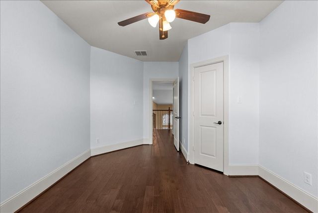 1817 Eagle Creek Drive, Friendswood, TX 77546