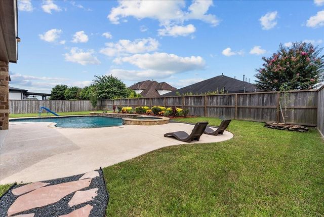 1817 Eagle Creek Drive, Friendswood, TX 77546