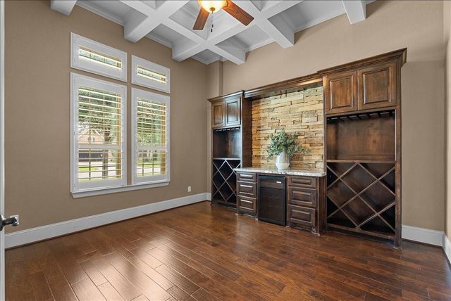 1817 Eagle Creek Drive, Friendswood, TX 77546