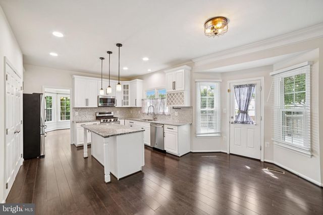 7 DEVONSHIRE LN, Stafford, VA 22554
