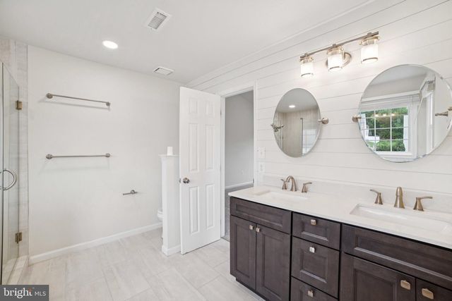 7 DEVONSHIRE LN, Stafford, VA 22554