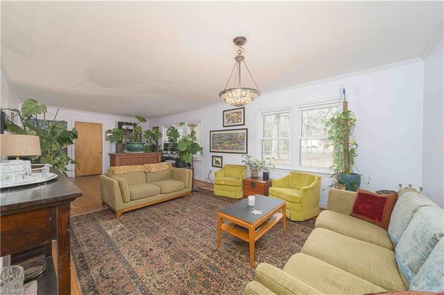 1139 Kentmere Road, Greensboro, NC 27406