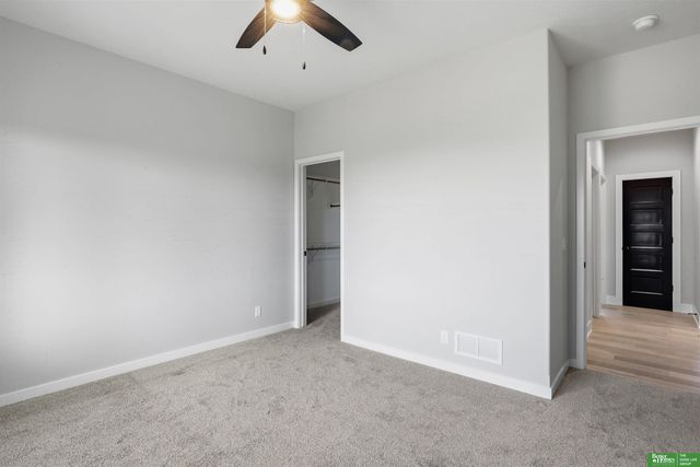 5408 N 213th Street, Elkhorn, NE 68022