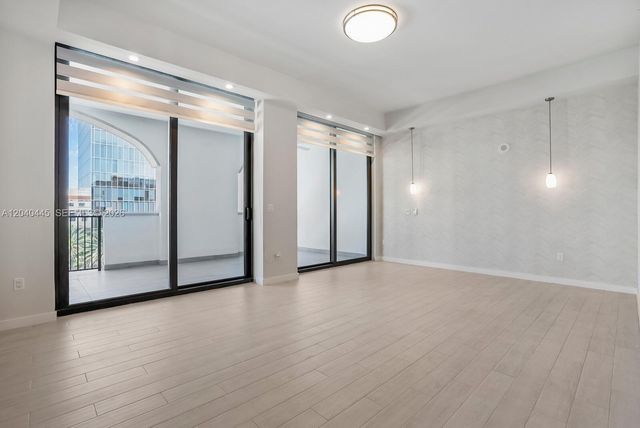 275 Giralda Ave 6C, Coral Gables, FL 33134