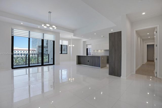 275 Giralda Ave 6C, Coral Gables, FL 33134