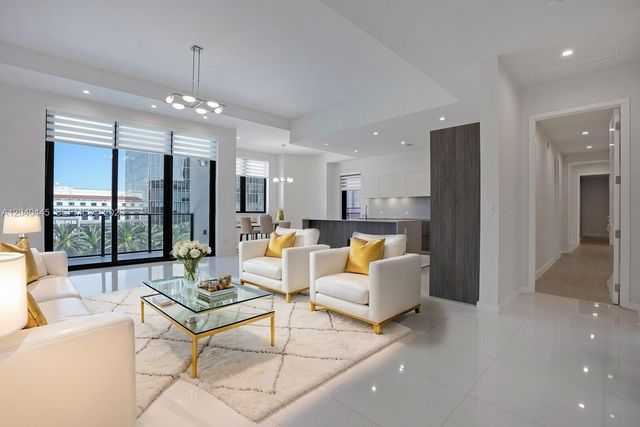 275 Giralda Ave 6C, Coral Gables, FL 33134