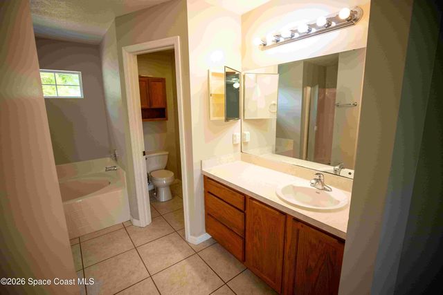 3821 Long Leaf Drive, Melbourne, FL 32940