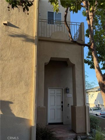 8310 Atlanta 205, Huntington Beach, CA 92646